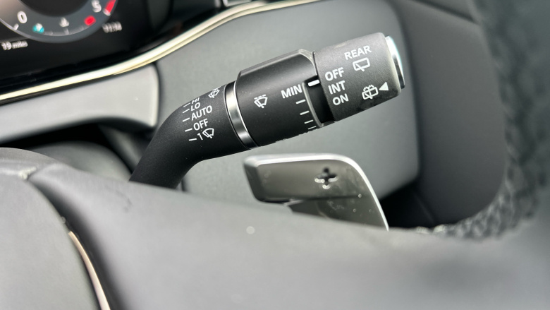 Land Rover Range Rover Evoque 2.0 D200 Edition 5dr Auto Diesel Hatchback